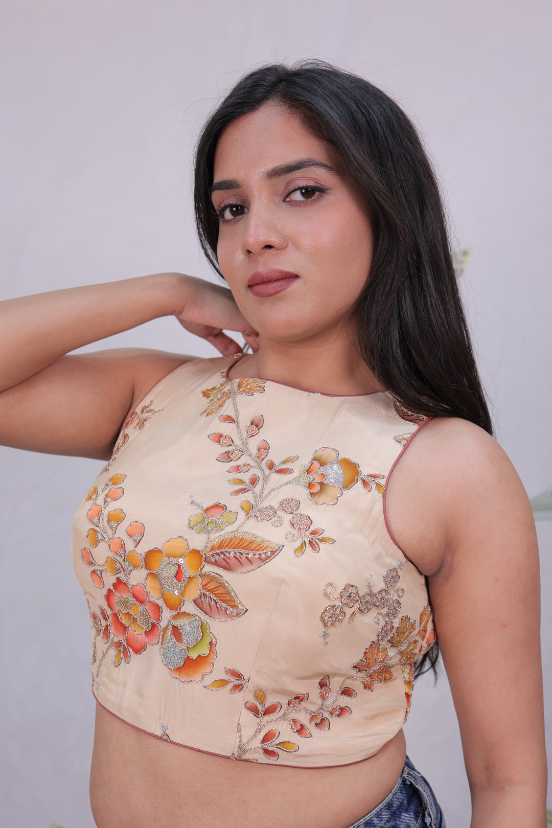 Off White Satin Readymade Blause