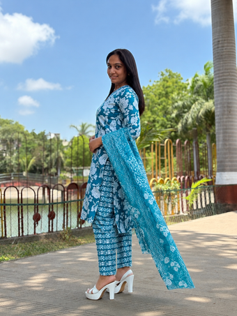 Women's Pure Cotton Floral Print Straight Kurta with Pant and Dupatta
