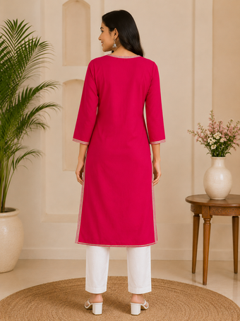 Women's Rani Pink Graphic Printed Straight Kurti