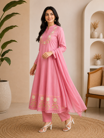 Women ‘s Cotton Embroidered Kurta Set