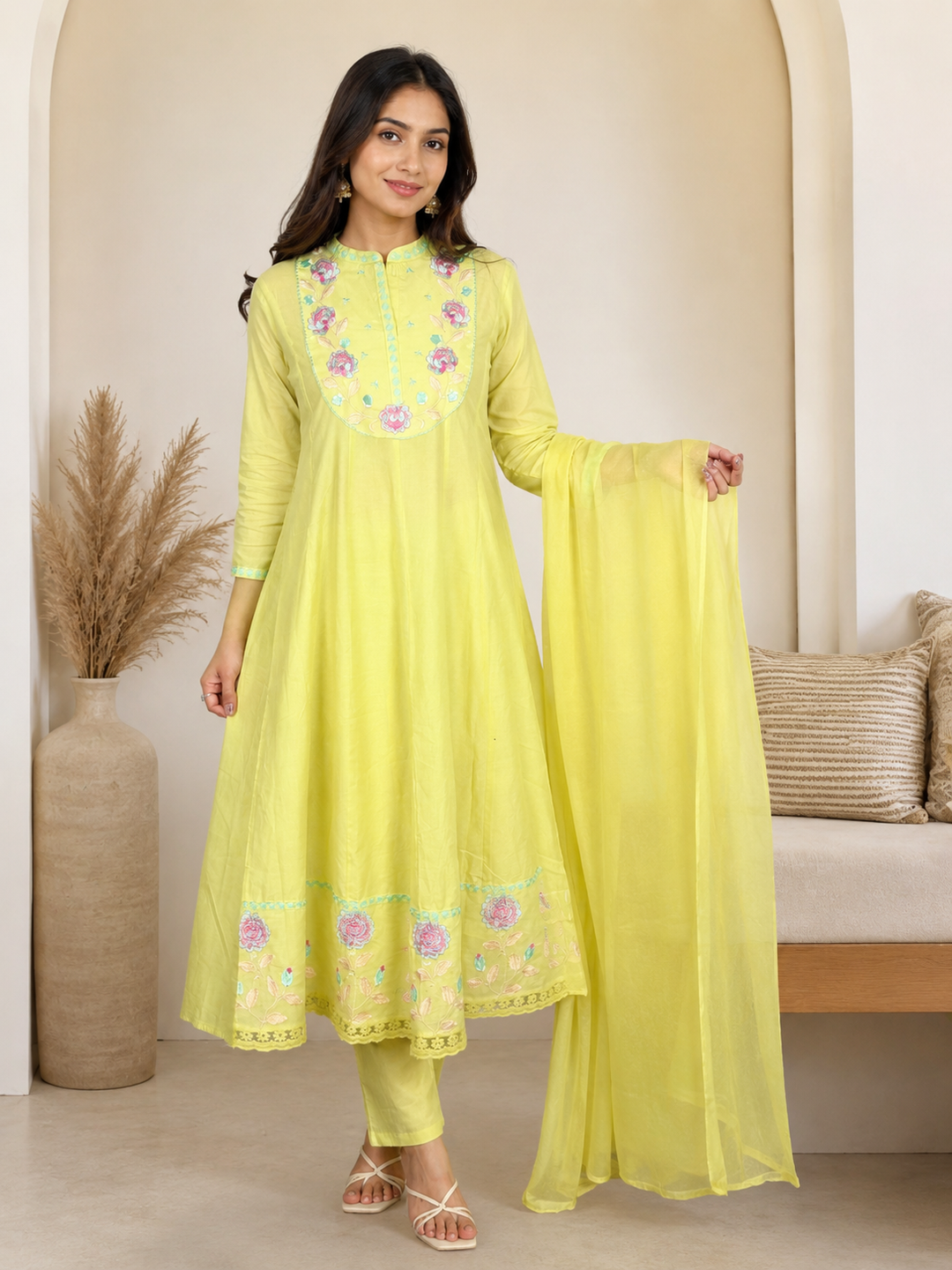 Women ‘s Cotton Embroidered Kurta Set