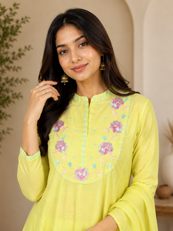 Women ‘s Cotton Embroidered Kurta Set