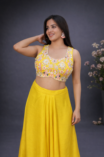 Mustard Floral Indo-Western Co-ord Set with Embroidered Blause