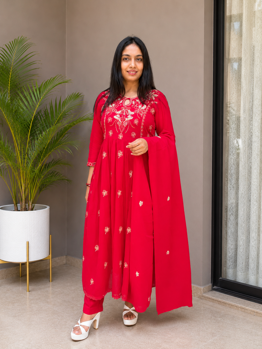 Elegant Red Embroidered Kurti Pant Set for Women