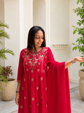 Elegant Red Embroidered Kurti Pant Set for Women