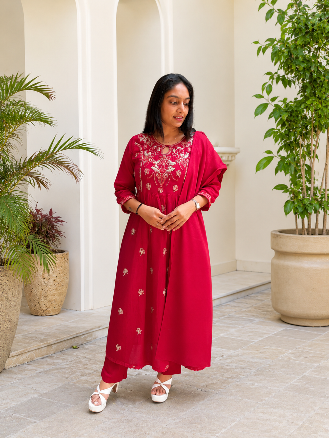 Elegant Red Embroidered Kurti Pant Set for Women
